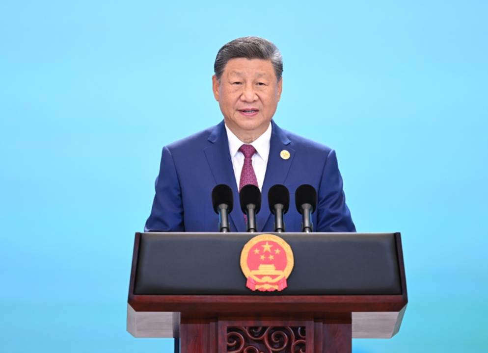 习近平和彭丽媛为出席2025年上海合作组织峰会的国际贵宾举行欢迎宴会