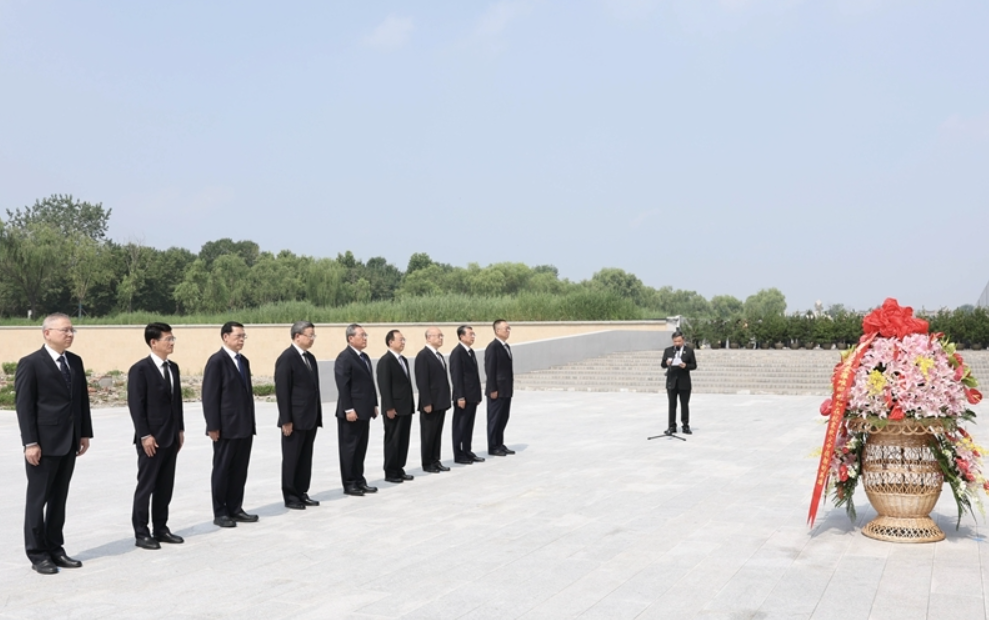 李强在河北唐山调研慰问时强调 持续提升防灾减灾救灾能力 切实保障人民群众生命财产安全